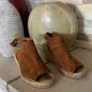 GAP Faux Suede Strap Espadrille Wedge Mules